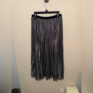 Women’s Kiwi Maxi Skirt Size Medium